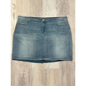 NYDJ Light Wash Denim Mini Skirt